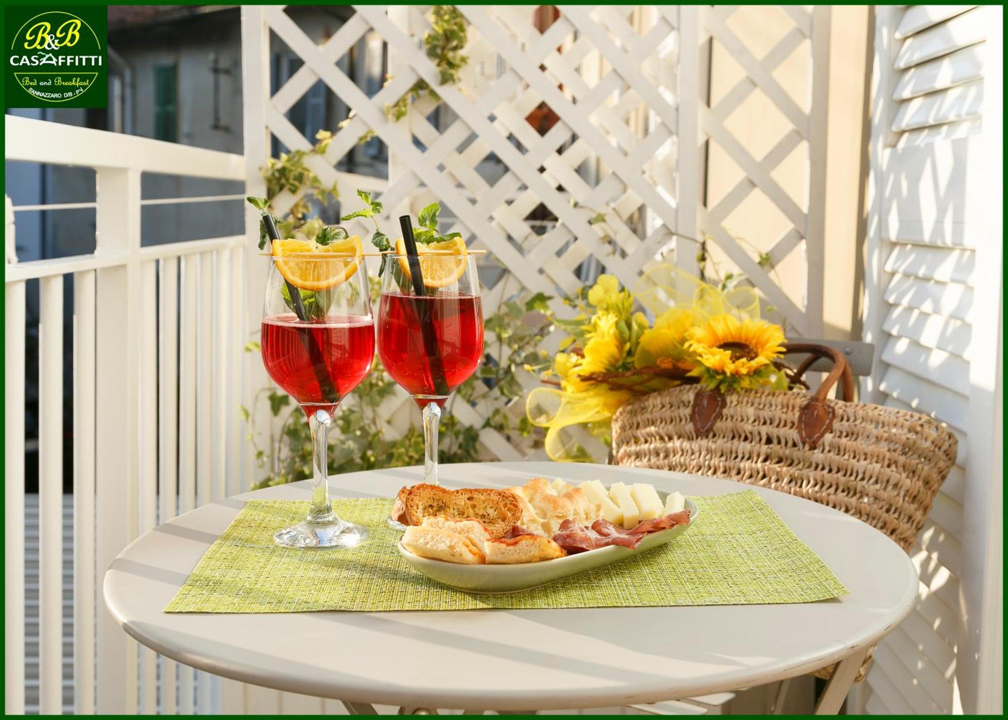 B&B Casaffitti Sannazzaro de' Burgondi Buitenkant foto